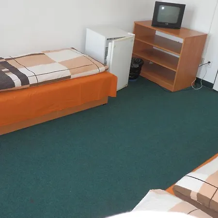 Pod Mostem Hostel Ostrava